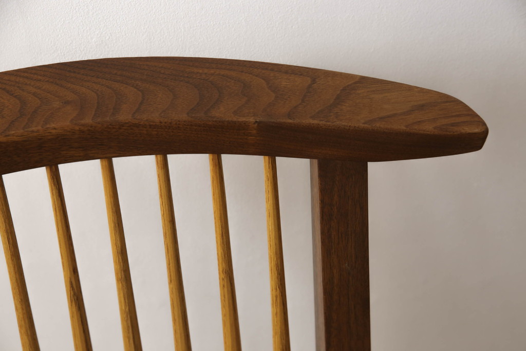 中古　ジョージナカシマ　桜製作所　コノイドチェア(CONOID CHAIR)　CN101　スタイリッシュな佇まいのサイドチェア(ジョージ・ナカシマ、板座チェア、ダイニングチェア、椅子、イス)(R-068142)