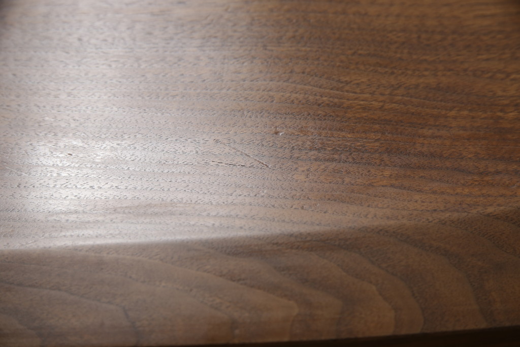 中古　ジョージナカシマ　桜製作所　コノイドチェア(CONOID CHAIR)　CN101　スタイリッシュな佇まいのサイドチェア(ジョージ・ナカシマ、板座チェア、ダイニングチェア、椅子、イス)(R-068142)