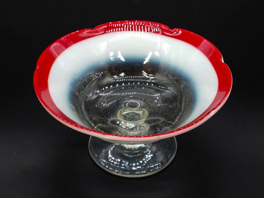 当時物　大正～昭和初期　乳白ぼかし　赤縁　青縁　輪花　鮮やかな縁の色合いが印象的な氷コップ2点セット(グラス、水色、吹きガラス、硝子、和ガラス)(R-082796)