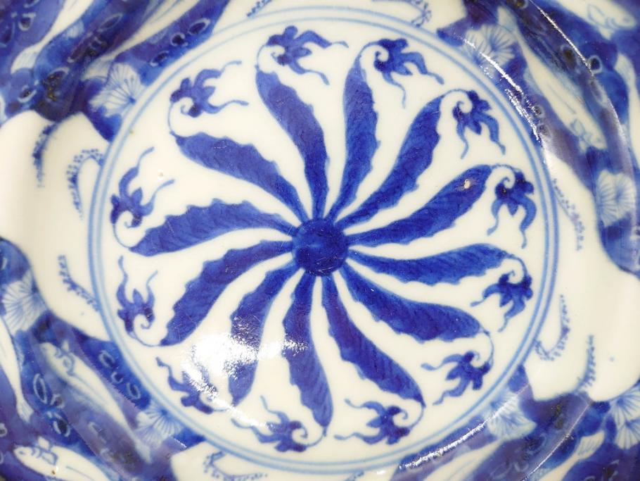 江戸〜明治　伊万里　染付　約17cm　5.6寸　魚花紋と色合いが涼しげな輪花皿5枚セット(五寸六分、中皿、和食器)(R-069856)