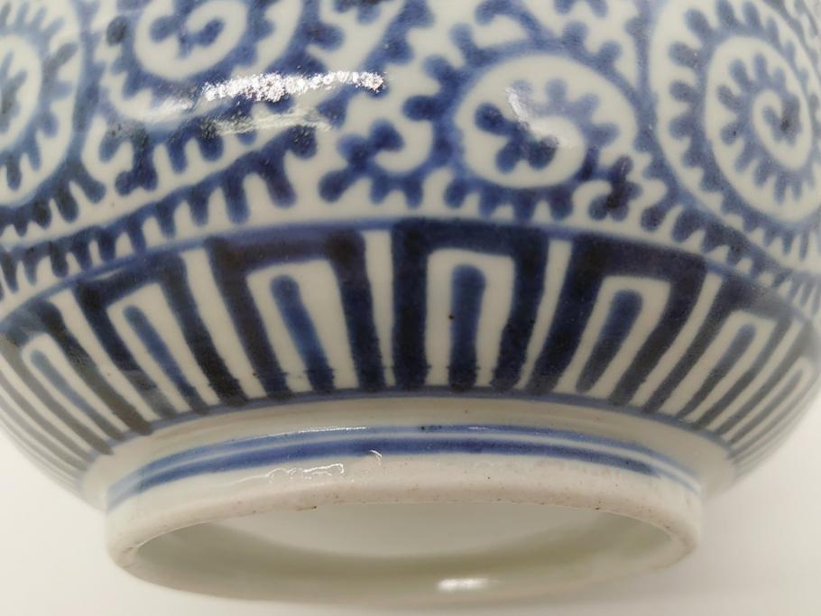 江戸期 古伊万里 銚子 染付 蛸唐草 存在感のある蛸唐草と花絵