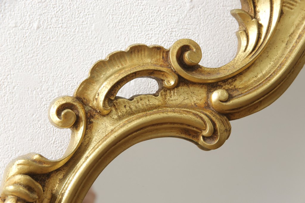 中古　美品　イタリア　SILIK(シリック)　ロココ調の細やかで豪華な彫刻が見事!存在感を放つウォールミラー(壁掛け鏡、姿見、ビンテージ)(R-055286)