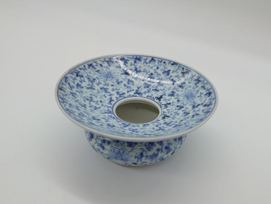 古伊万里　染付　全面　花唐草文　全面に花唐草の絵付けがされた可憐な盃台(懐石道具、唾壺)(R-061874)