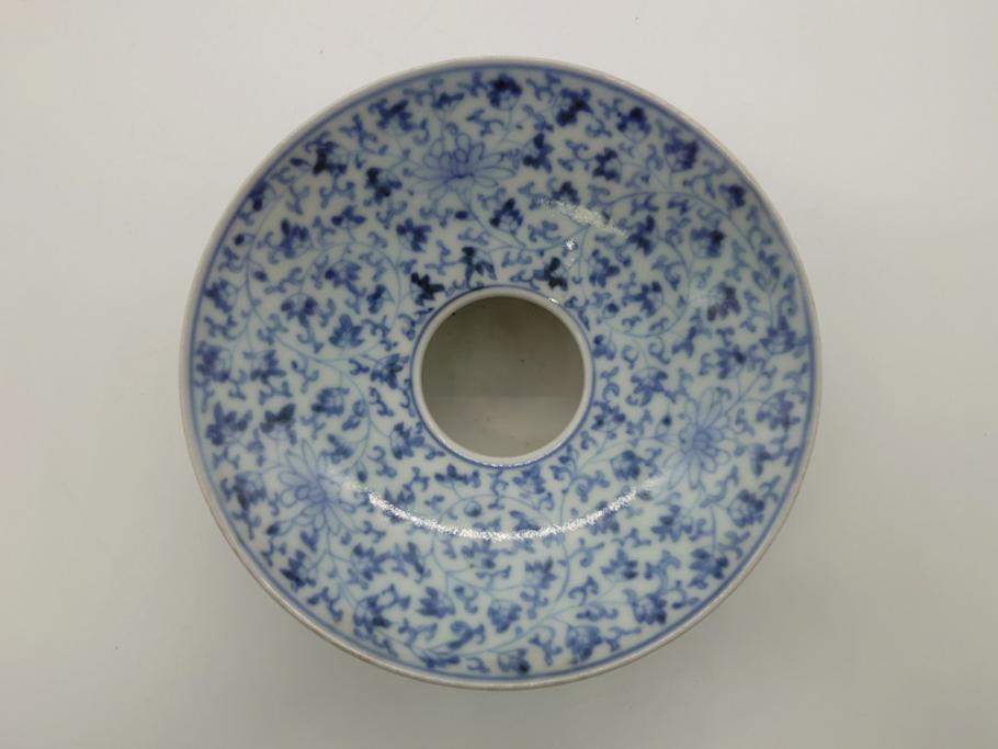古伊万里　染付　全面　花唐草文　全面に花唐草の絵付けがされた可憐な盃台(懐石道具、唾壺)(R-061874)