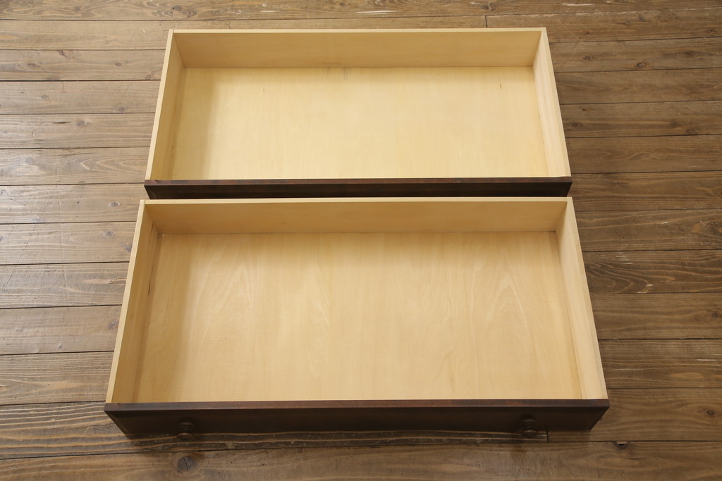 中古　北海道民芸家具　ワードローブをリメイク!取り入れやすいサイズに生まれ変わる収納棚(本箱、下駄箱、ブックケース、本箱、キャビネット)(R-057752)