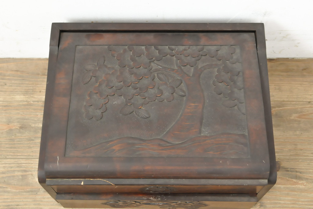 和製ビンテージ　軽井沢彫り　木の温もりを感じられる小引き出し2台セット(小物入れ、卓上収納、ヴィンテージ)(R-057915)