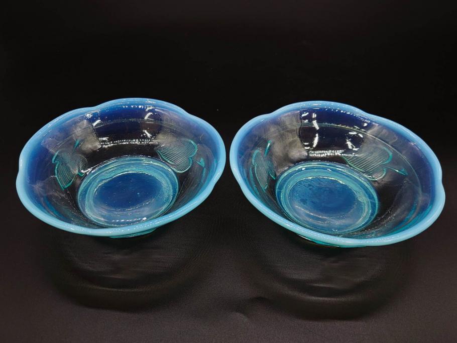 大正～昭和初期　当時物　プレスガラス　青縁　輪花　アイスクリームコップ　涼しげな佇まいの氷コップ3点セット(水色、グラス、硝子、和ガラス)(R-082803)