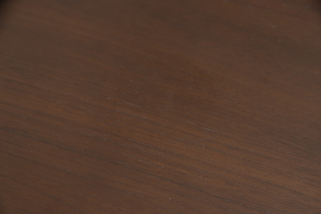 中古　美品　arflex(アルフレックス)　AFFOGATO(アフォガード)　白を基調とした空間にマッチするダイニングテーブル(6人掛け、4人掛け)(定価約48万円)(R-060506)