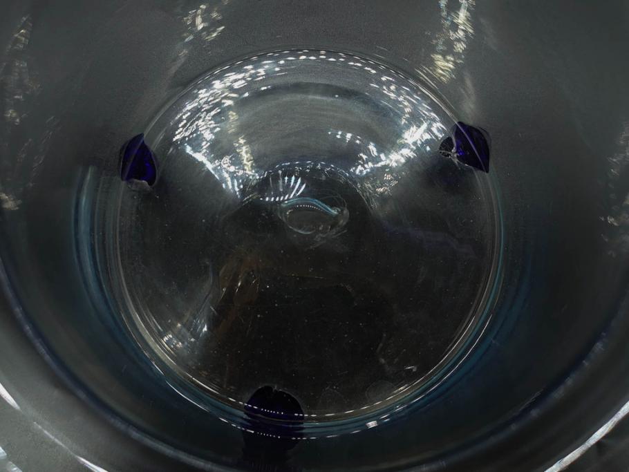 大正～昭和初期　当時物　フリル　青縁　吹きガラス　縁のデザインが可愛らしい金魚鉢(硝子、和ガラス、脚付き)(R-082804)