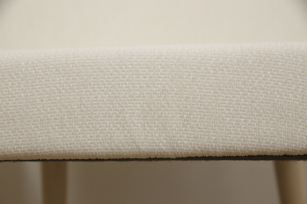 中古　短期展示品　極美品　相合家具製作所(SOGOKAGU)　マーガレット(MARGUERITE)　シンプルなデザインが魅力的なアームチェア2脚セット(一人掛けソファ、1人掛けソファ、ラウンジチェア、パーソナルチェア)(R-066660)