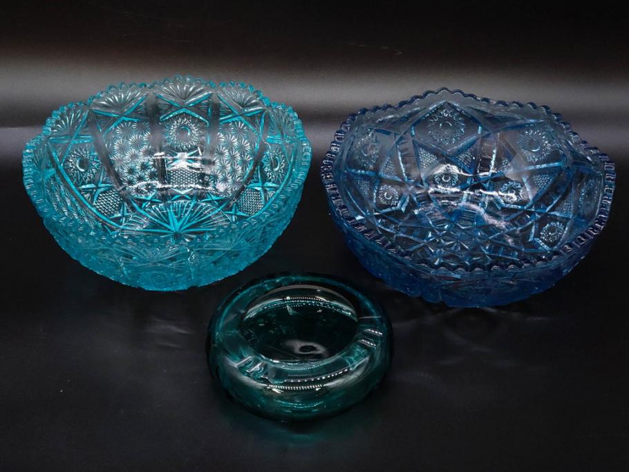 昭和初期　切子　プレスガラス　お部屋に清涼感をもたらすボウル2点&灰皿セット(青、硝子、ガラス鉢、深皿、アシュトレイ、器、和ガラス)(R-082808)