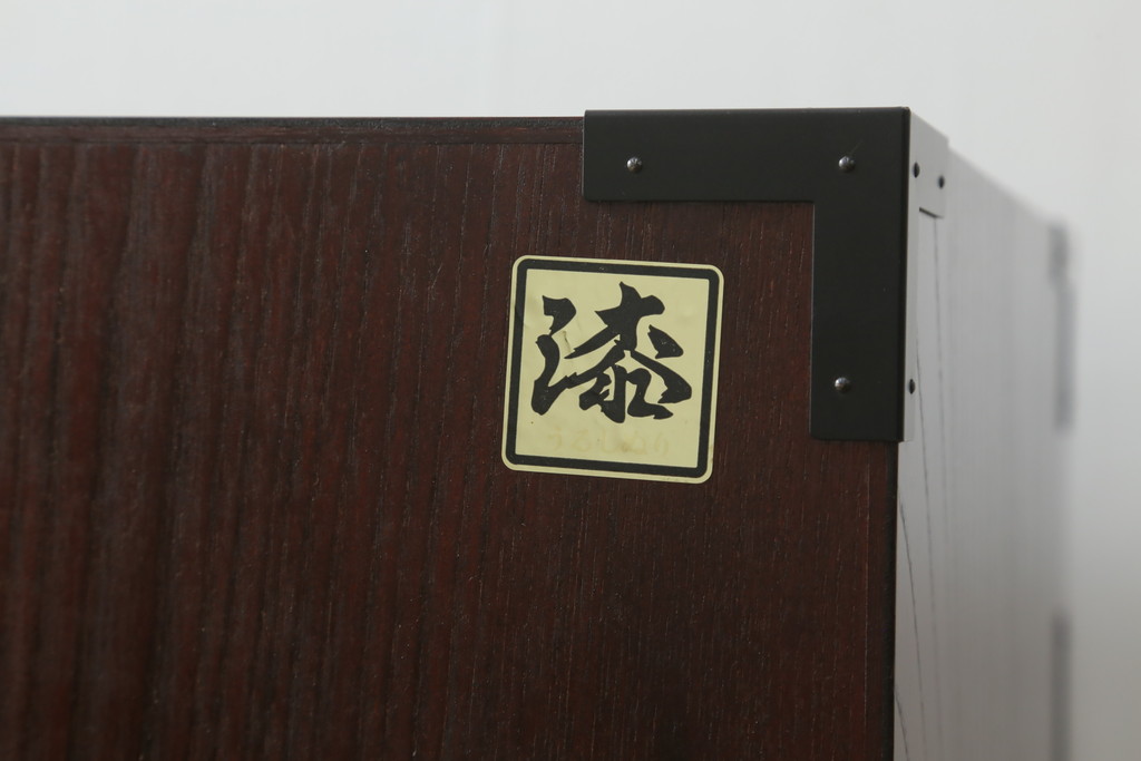 中古　美品!!　仙台民芸箪笥(仙台箪笥)　欅産業　品のある佇まいが美しい漆塗りの衣装箪笥(引き出し、チェスト、和たんす)(R-067927)
