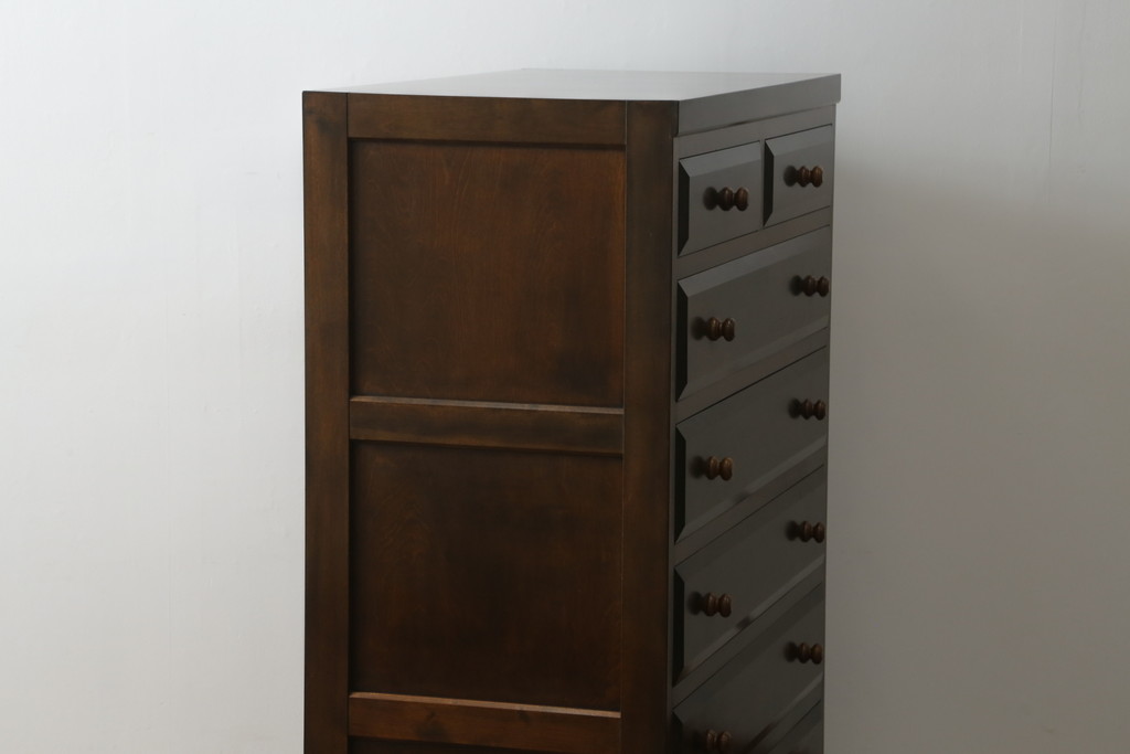 中古　美品　松本民芸家具　D型整理タンス　和洋どちらにも馴染む上品な佇まいのチェスト(整理タンス、洋服タンス、引き出し)(定価約38万円)(R-075613)