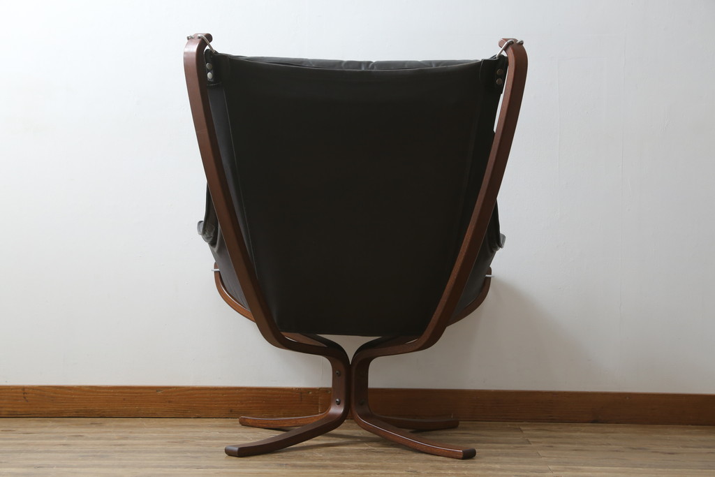 北欧ビンテージ　美品　ノルウェー　バットネ(Vatne)　スペシャル　オットマン付きは珍しい!くつろぎ感が抜群のファルコンチェアとオットマンセット(ラウンジチェア、アームレスチェア、フットスツール、椅子、イス、ヴィンテージ)(R-081252)