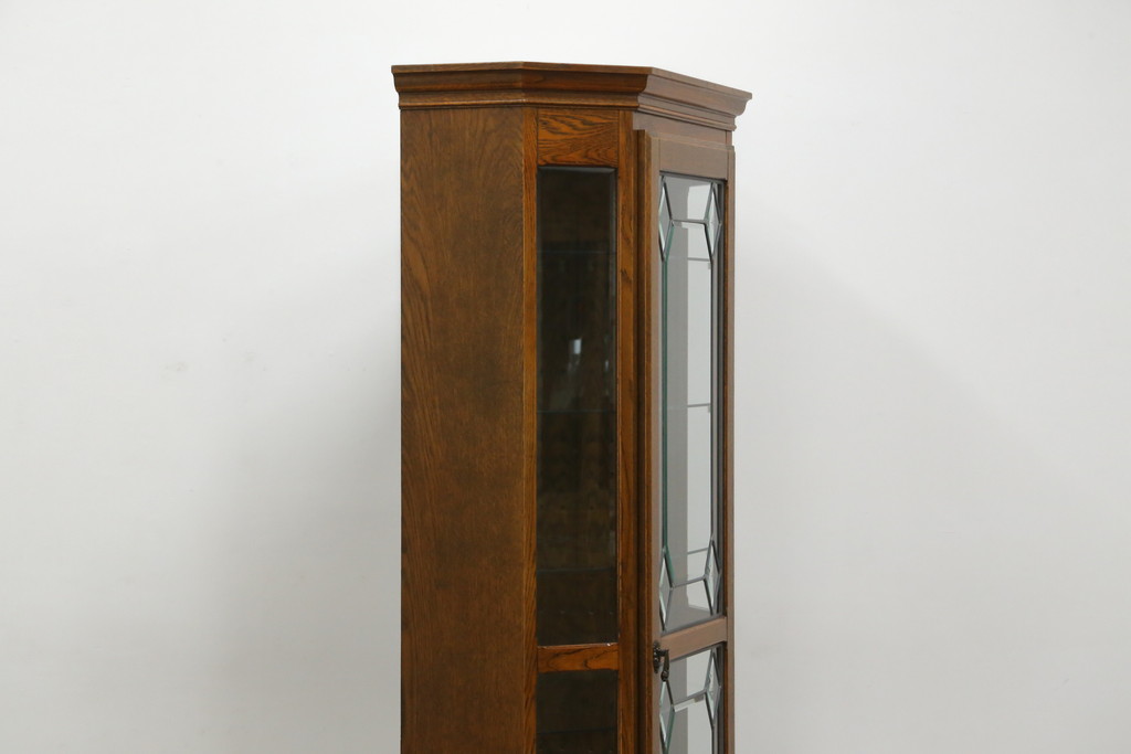 中古　美品　三越家具(現カントリーハウス)　Brugge(ブルージュ)　背面鏡張り　クラシカルな佇まいのキュリオケース(ガラスケース、ショーケース、飾り棚、陳列棚、キャビネット)(R-061237)