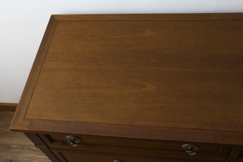 中古　DREXEL HERITAGE(ドレクセルヘリテイジ)　Triune(トライユン)　マホガニー材　上品な佇まいが魅力のサイドボード(サイドチェスト、引き出し、収納棚、米国)(R-082770)
