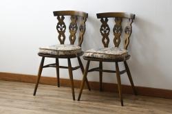 イギリスビンテージ　ERCOL(アーコール)　クッション付き　上品な佇まいのシスルバックチェア2脚セット(ダイニングチェア、椅子、イス、板座チェア、ウィンザーチェア、ウインザーチェア、ヴィンテージ、英国、バラ売り可能)(R-065626)