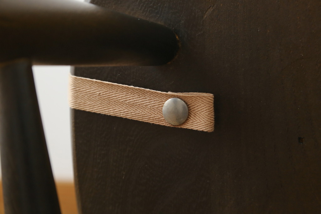 イギリスビンテージ　ERCOL(アーコール)　クッション付き　上品な佇まいのシスルバックチェア2脚セット(ダイニングチェア、椅子、イス、板座チェア、ウィンザーチェア、ウインザーチェア、ヴィンテージ、英国、バラ売り可能)(R-065626)