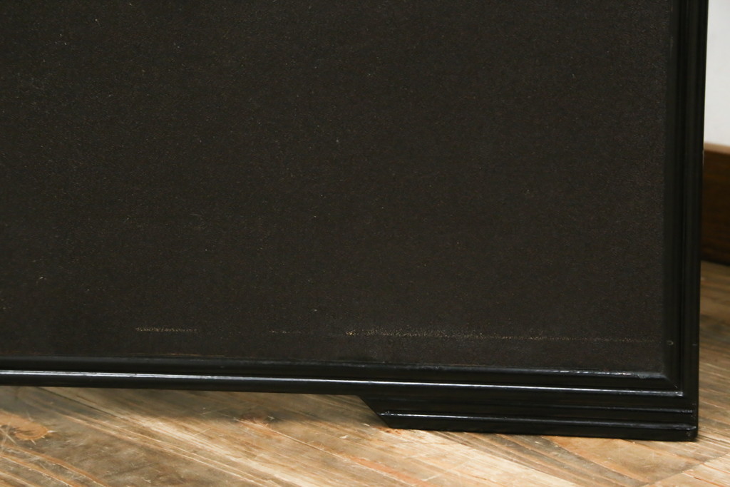 和製ビンテージ　新品未使用　展示品　超美品　香川漆器　漆工芸品　漆絵　貫涯　扇に草花の図が美しく描かれた折り畳み衝立(衝立て、つい立て、衝い立て、パーテーション、間仕切り、ディスプレイ、店舗什器、ヴィンテージ)(定価約200万円)(R-080687)