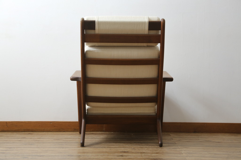 デンマークビンテージ　GETAMA(ゲタマ)　Hans J Wegner(ハンス・J・ウェグナー)　GE290A　オーク材　くつろぎの空間を演出するイージーチェア(椅子、イス、アームチェア、1P、一人掛け、1人掛けソファ、ヴィンテージ、北欧)(R-082844)