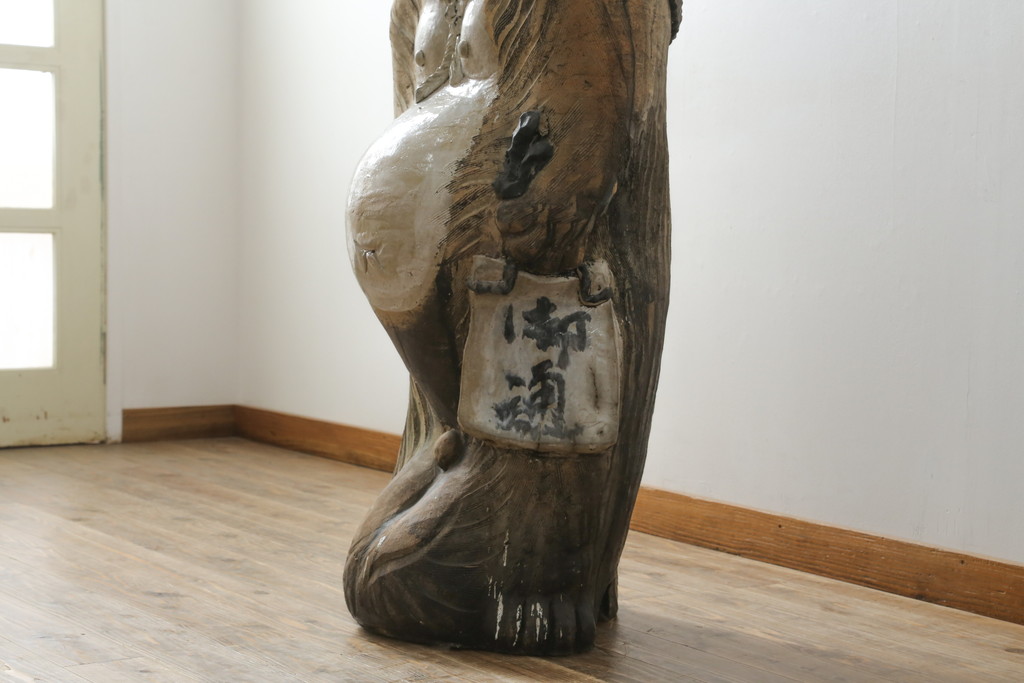 時代物　信楽焼　特大144cm　素朴な質感が味わい深い狸の置物(たぬき、タヌキ、オブジェ)(R-075842)