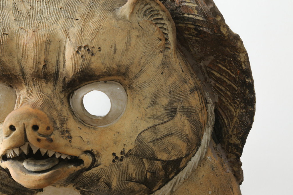 時代物　信楽焼　特大144cm　素朴な質感が味わい深い狸の置物(たぬき、タヌキ、オブジェ)(R-075842)