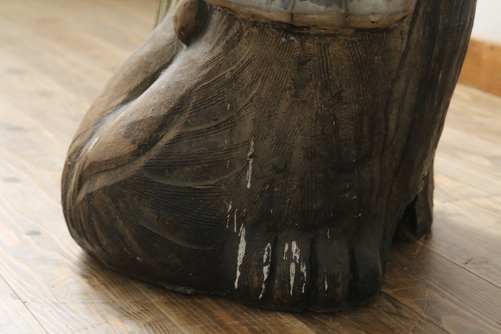 時代物　信楽焼　特大144cm　素朴な質感が味わい深い狸の置物(たぬき、タヌキ、オブジェ)(R-075842)