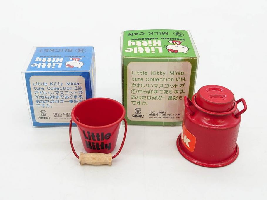 昭和レトロ　当時物　1976年頃　サンリオ　SANRIO　リトルキティ　Little Kitty　ミニチュアコレクション　Miniature Collection　キャラクターグッズなど　まとめて57点セット(ハローキティ、雑貨、2・3・8・9・11・13・16・20.・27・28・32・36・37・38・42、お菓子、おまけ、オマケ、ソフビ、ネームタグ、キーホルダー)(R-075967)
