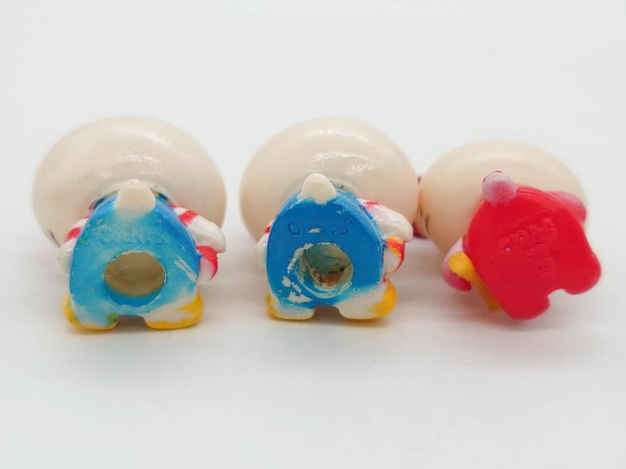 昭和レトロ　当時物　1976年頃　サンリオ　SANRIO　リトルキティ　Little Kitty　ミニチュアコレクション　Miniature Collection　キャラクターグッズなど　まとめて57点セット(ハローキティ、雑貨、2・3・8・9・11・13・16・20.・27・28・32・36・37・38・42、お菓子、おまけ、オマケ、ソフビ、ネームタグ、キーホルダー)(R-075967)
