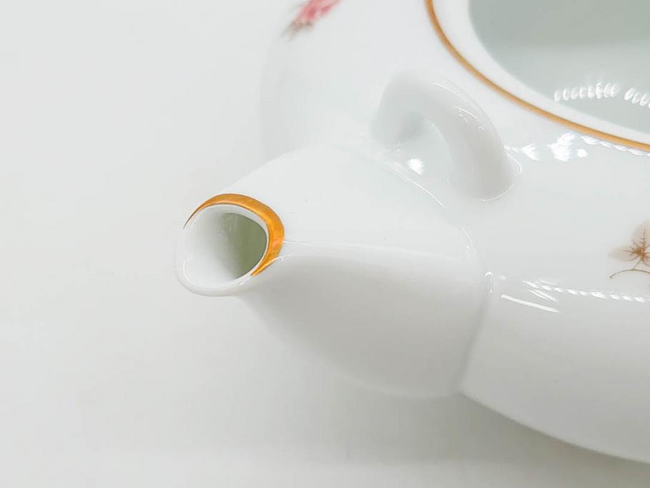 大倉陶園(OKURA、OAC)　小花　プチローズ　可憐で上品な雰囲気を醸し出す茶器セット(バラ、薔薇、急須、湯呑み5客、湯のみ、箱付き、洋食器)(R-076035)