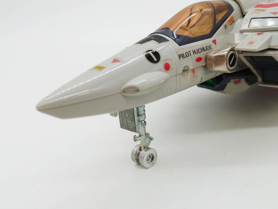 超時空要塞マクロス バトロイド・バルキリー VF-1J 1/55