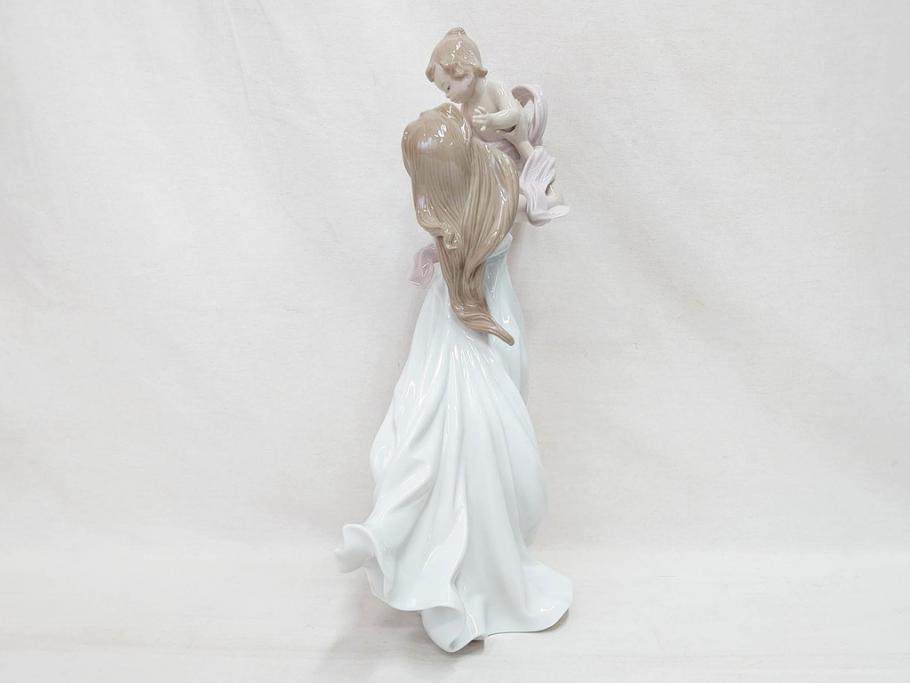 スペイン リヤドロ LLADRO 幸せの瞬間 6858 細部まで職人の
