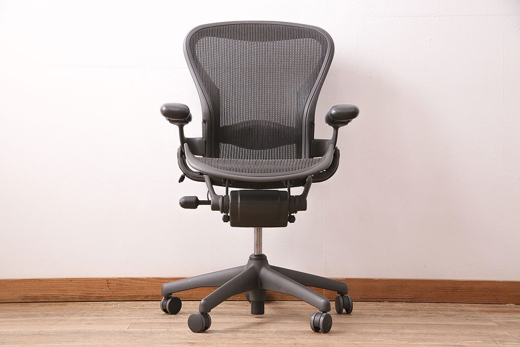 中古　Hermanmiller(ハーマンミラー社)　Bサイズ　ランバーサポート　アーロンチェア(オフィスチェア、椅子、イス)(R-047978)