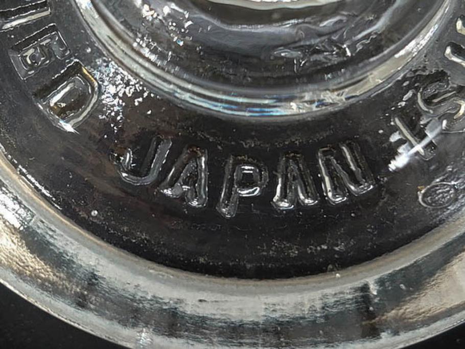 アンティーク雑貨　昭和レトロ　お洒落なインテリアとしても活躍してくれる蓋付きガラス瓶3個セット(キャニスター、硝子、ガラスビン、菓子瓶、フタ付き、MADE IN OCCUPIED JAPAN(占領下の日本製)、オキュパイド ジャパン)(R-076044)