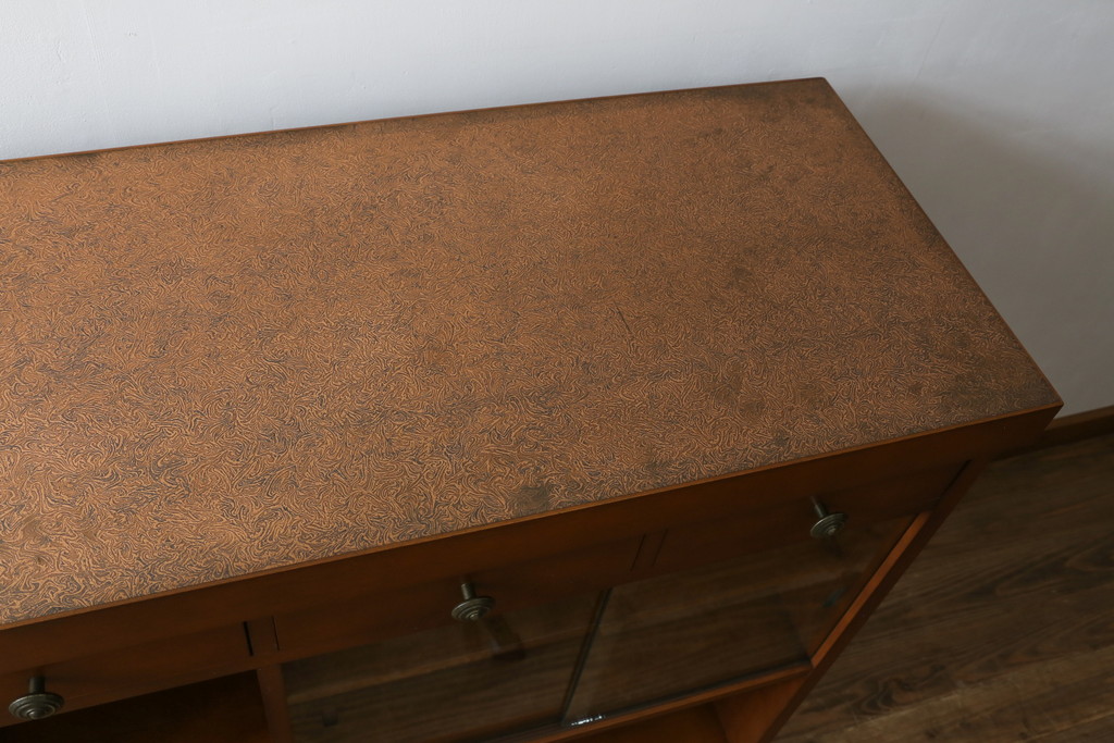 中古　美品!!　横浜ダニエル(daniel)　アーリーアメリカンシリーズ　A-315　滑らかな木肌が上品な雰囲気を醸し出すカウンターテーブルサイドボード(収納棚、戸棚、キッチンカウンター、バーカウンター)(定価約126万円)(R-074682)