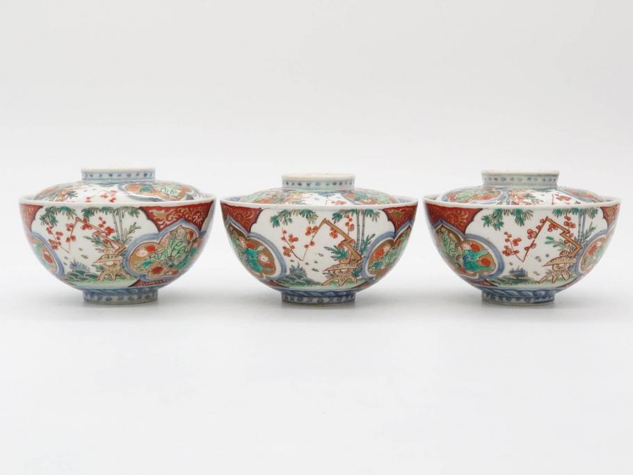 上手物　江戸期　古伊万里　色絵　約12cm　3.7寸　華やかな雰囲気溢れる蓋付き茶碗3客セット(松竹梅、金彩、風景、花、器、どんぶり、蓋茶碗、和食器、三寸七分)(R-082822)