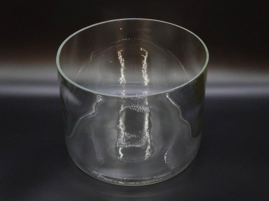 昭和初期　様々な使い方ができるシンプルで取り入れやすいガラスビン(ガラス瓶、硝子、フラワーベース、水槽、金魚鉢)(R-076201)