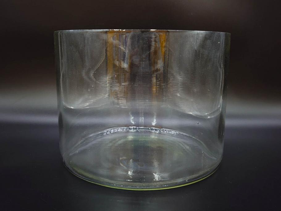 昭和初期　様々な使い方ができるシンプルで取り入れやすいガラスビン(ガラス瓶、硝子、フラワーベース、水槽、金魚鉢)(R-076201)
