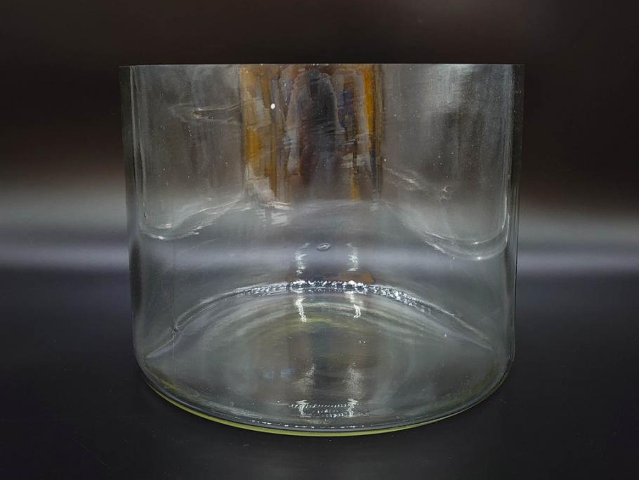 昭和初期　様々な使い方ができるシンプルで取り入れやすいガラスビン(ガラス瓶、硝子、フラワーベース、水槽、金魚鉢)(R-076201)