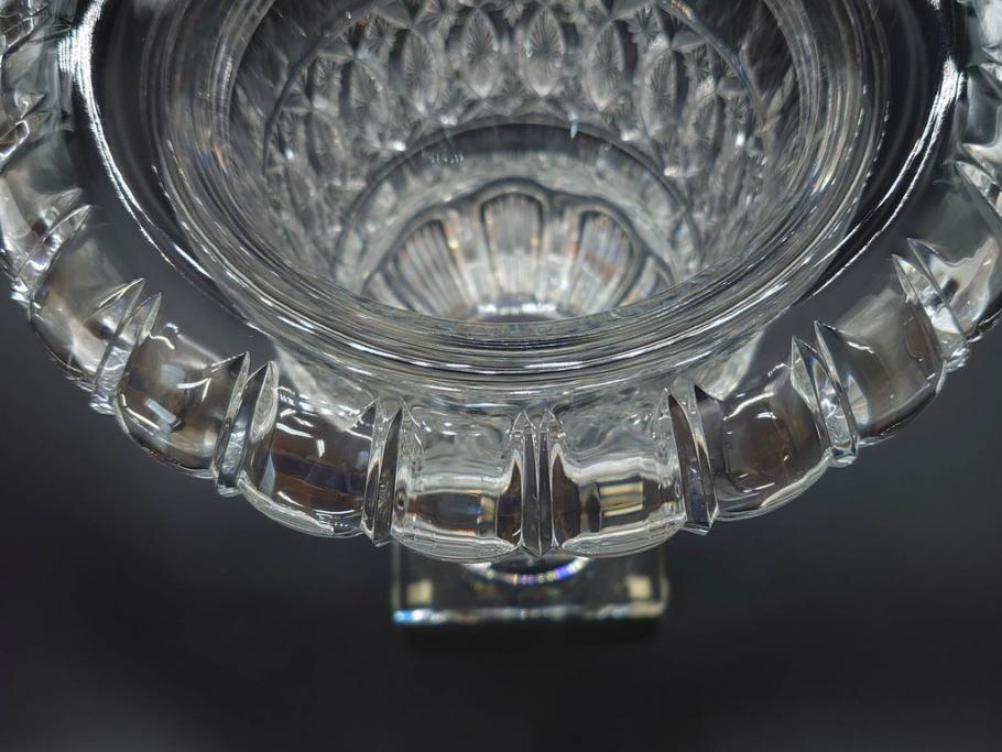 希少　フランス　Baccarat　バカラ　限定150個　57/150　高さ約31cm　気品漂う洗練されたデザインが目を惹く花瓶(フラワーベース、花器、花入、フルレッドクリスタルガラス、ケース付き)(R-076205)