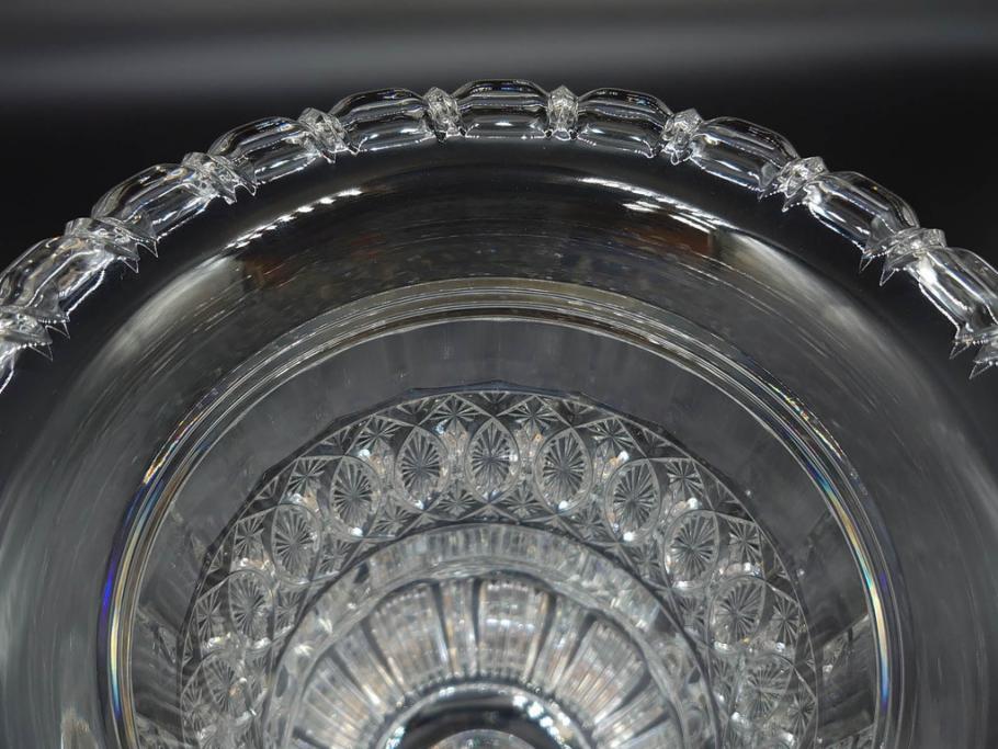 希少　フランス　Baccarat　バカラ　限定150個　100/150　高さ約31cm　気品漂う洗練されたデザインが目を惹く花瓶(フラワーベース、花器、花入、フルレッドクリスタルガラス、ケース付き)(R-076206)