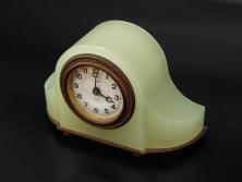 ジャンク品　戦前　当時物　ウランガラス　精工舎(SEIKOSHA・セイコー)　ゼンマイ式　8DAY(8日巻)　ノスタルジックな佇まいの置時計(硝子、枕時計)(R-082859)