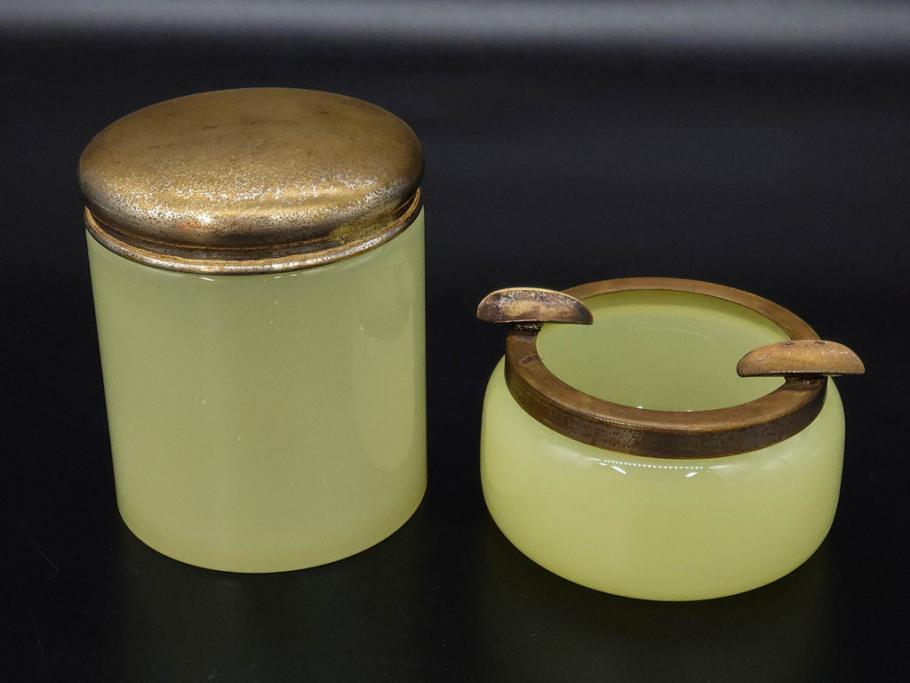 戦前 当時物 ウランガラス 上品な佇まいの小物入れ&灰皿セット(蓋物、アシュトレイ、和ガラス、硝子瓶)(R-082861)