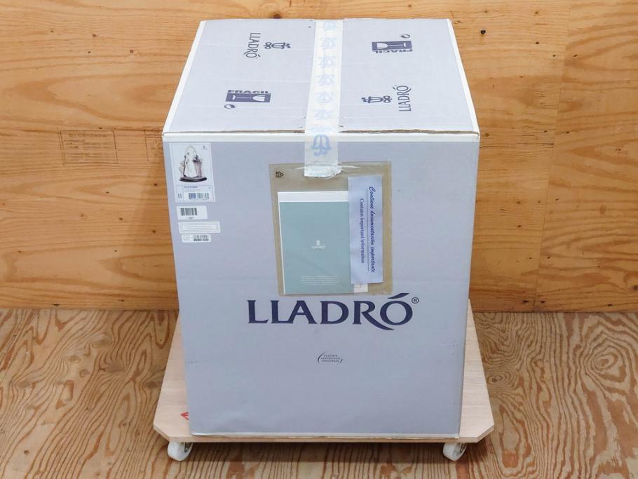 限定　未使用　未開封　スペイン　リヤドロ　LLADRO　愛の誓い　UNA PROMESA DE AMOR A VOW OF LOVE　1869　フィギュリン(結婚、ウェディングドレス、タキシード、陶器人形、置物、オブジェ、箱付き)(R-076213)
