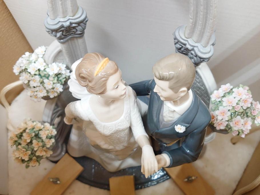 限定　未使用　未開封　スペイン　リヤドロ　LLADRO　愛の誓い　UNA PROMESA DE AMOR A VOW OF LOVE　1869　フィギュリン(結婚、ウェディングドレス、タキシード、陶器人形、置物、オブジェ、箱付き)(R-076213)