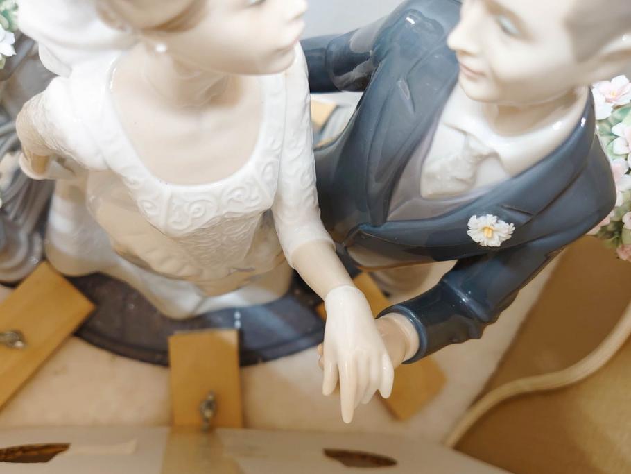 限定　未使用　未開封　スペイン　リヤドロ　LLADRO　愛の誓い　UNA PROMESA DE AMOR A VOW OF LOVE　1869　フィギュリン(結婚、ウェディングドレス、タキシード、陶器人形、置物、オブジェ、箱付き)(R-076213)