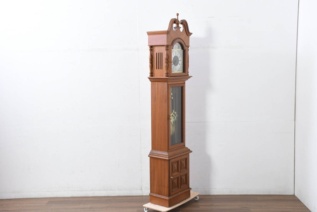 中古　ドイツ　チーク材　Tempus Fugit　上品な装飾が美しいクラシックホールクロック(時計台、振り子時計、分銅式、振り子付き)(R-082361)