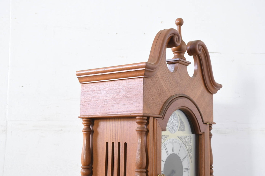 中古　ドイツ　チーク材　Tempus Fugit　上品な装飾が美しいクラシックホールクロック(時計台、振り子時計、分銅式、振り子付き)(R-082361)