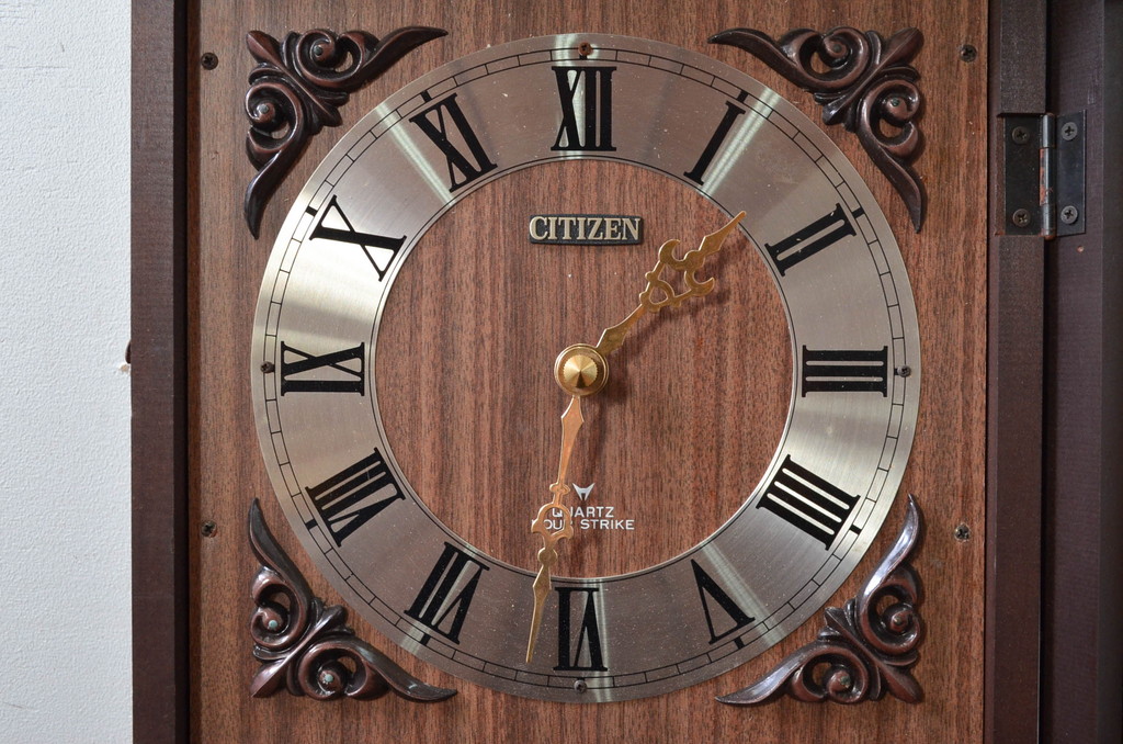 和製ビンテージ　CITIZEN(シチズン)　上部のクラウン装飾がおしゃれな重厚で上品な雰囲気の掛け時計(柱時計、古時計、振り子時計、ヴィンテージ)(R-081842)