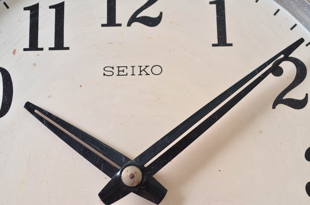 和製アンティーク　SEIKO(セイコー)　30DAY　レトロモダンなデザインが魅力的な振り子時計(1か月巻時計、柱時計、古時計、掛け時計)(R-082535)